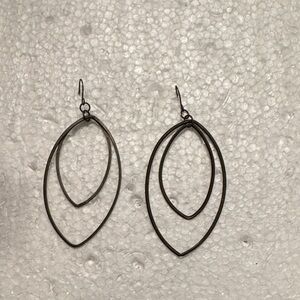 Elegant Black Double Hoop Earrings